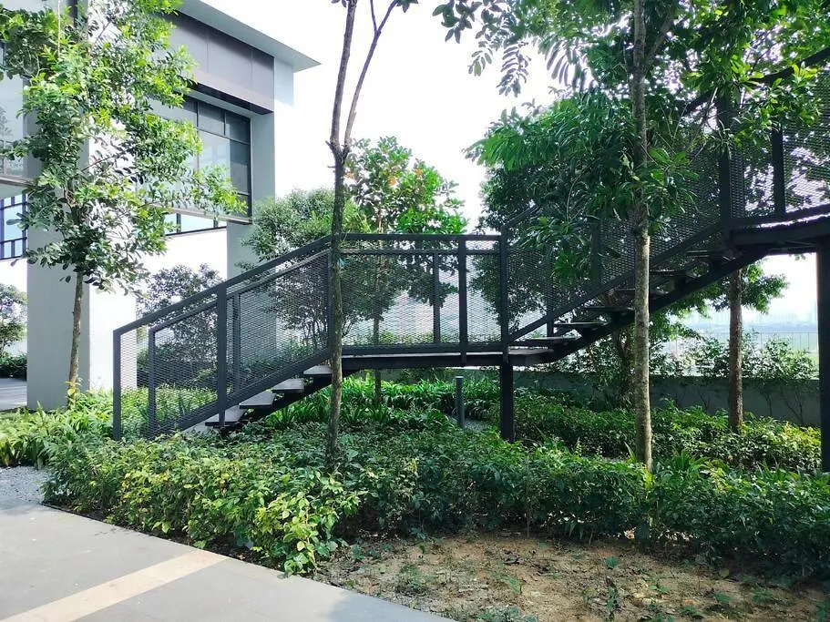 Conveniently Located Trion Kl Premium Amenities Apartment Kuala Lumpur
